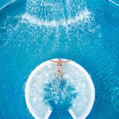 Entspannung in der Therme